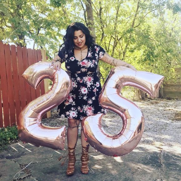 Meet your Posher, Samantha - Picture 1 of 1